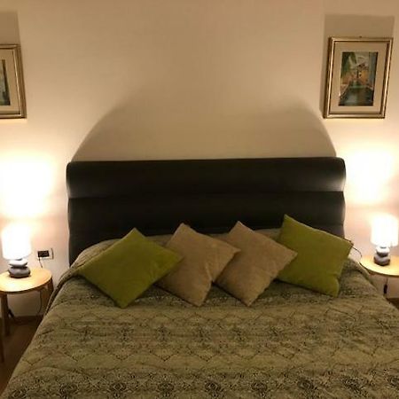 Carina House Hotel Venesia Bagian luar foto