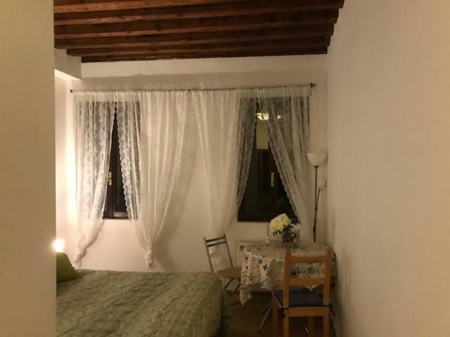 Carina House Hotel Venesia Bagian luar foto